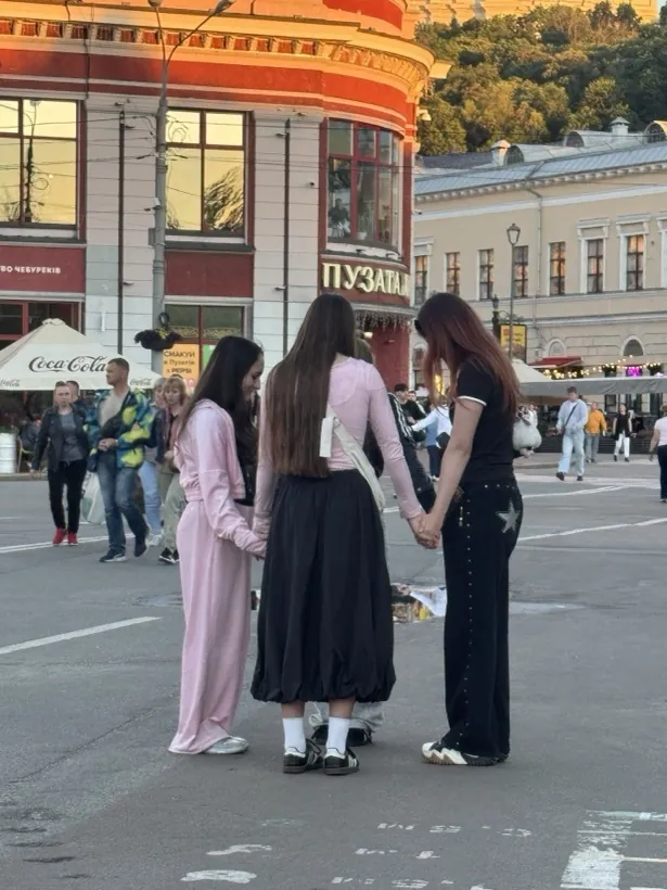 молитва за людину на вулиці